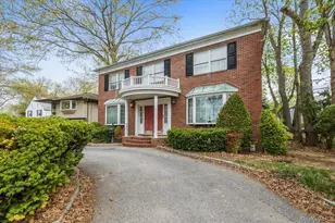 497 Tulip Ave, Floral Park, NY 11001 - Photo 2