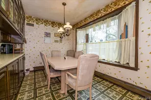 497 Tulip Ave, Floral Park, NY 11001 - Photo 14