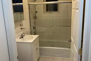 217 Graff Ave, Bronx, NY 10465 - Photo 4