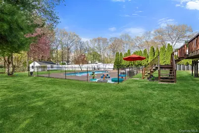 12 Branch Lane, East Setauket, NY 11733 - Photo 28