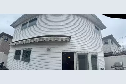 16207 85th Street, Howard Beach, NY 11414 - Photo 22