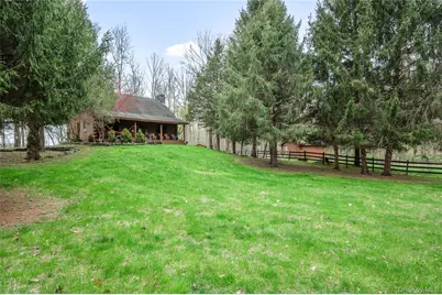 42 Browning Road, Hyde Park, NY 12538 - Photo 4