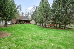 42 Browning Rd, Hyde Park, NY 12538 - Photo 4