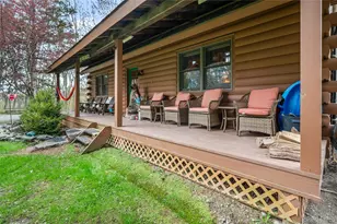 42 Browning Rd, Hyde Park, NY 12538 - Photo 2