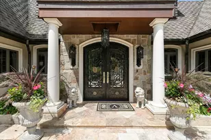 91 Crescent Beach Rd, Glen Cove, NY 11542 - Photo 4