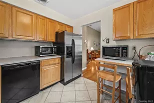 20 Salem Pl, White Plains, NY 10605 - Photo 10