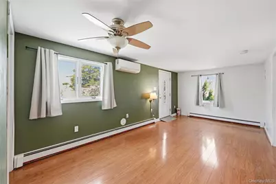 18 Marwood Place, Stony Brook, NY 11790 - Photo 14