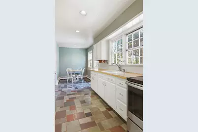 6 Oakland Lane, East Quogue, NY 11942 - Photo 14