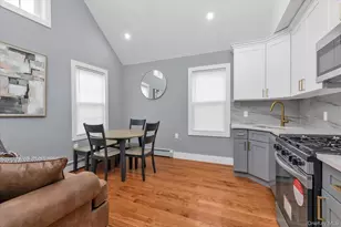 104-69 129th St, Richmond Hill, NY 11419 - Photo 8