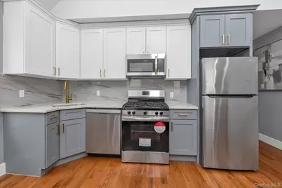 10469 129th Street, Richmond Hill, NY 11419 - Photo 6