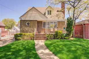 65-47 169th St, Fresh Meadows, NY 11365 - Photo 2