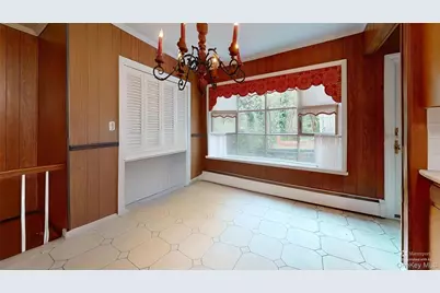 9 Oakwood Circle, Roslyn, NY 11576 - Photo 22