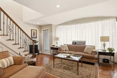 21 Shore Drive W, Copiague, NY 11726 - Photo 16