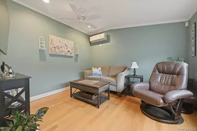 2962 Higgins Street, Oceanside, NY 11572 - Photo 10