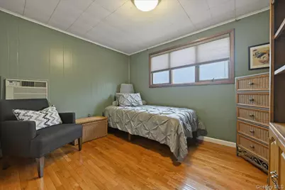2962 Higgins Street, Oceanside, NY 11572 - Photo 18