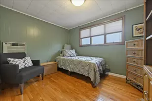 2962 Higgins St, Oceanside, NY 11572 - Photo 18