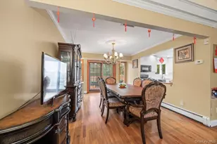 35 Hilldale Rd, Albertson, NY 11507 - Photo 4