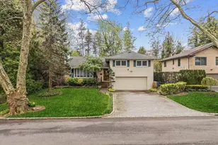 35 Hilldale Rd, Albertson, NY 11507 - Photo 2