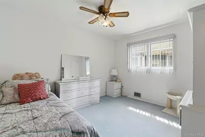 162-12 88th Street, Howard Beach, NY 11414 - Photo 18