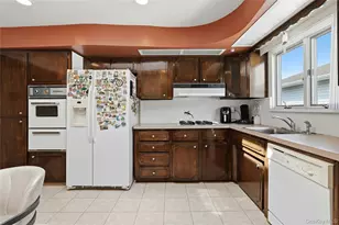 162-12 88th St, Howard Beach, NY 11414 - Photo 12