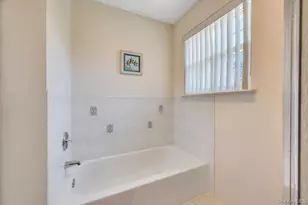 7 Stadium Blvd, East Setauket, NY 11733 - Photo 30