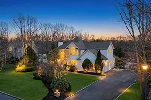 7 Stadium Blvd, East Setauket, NY 11733 - Photo 2