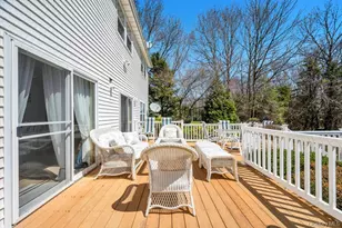 7 Stadium Blvd, East Setauket, NY 11733 - Photo 42