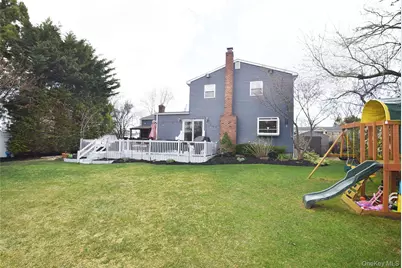 32 Lagoon Place, East Islip, NY 11730 - Photo 28
