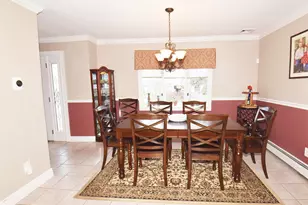 32 Lagoon Pl, East Islip, NY 11730 - Photo 6
