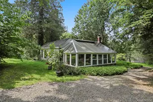 328 McLain St, Bedford Hills, NY 10507 - Photo 4