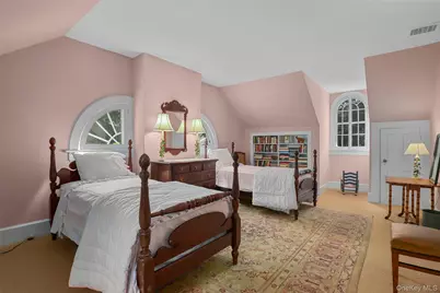 328 McLain Street, Bedford Hills, NY 10507 - Photo 18