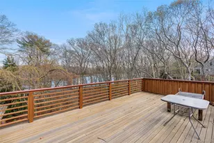 89 Isle of Wight Rd, East Hampton, NY 11937 - Photo 6