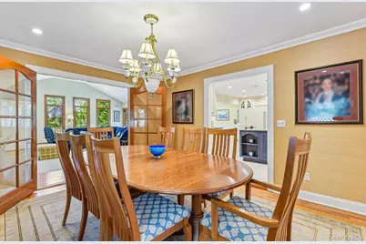 1442 Stevenson Circle, Hewlett, NY 11557 - Photo 24
