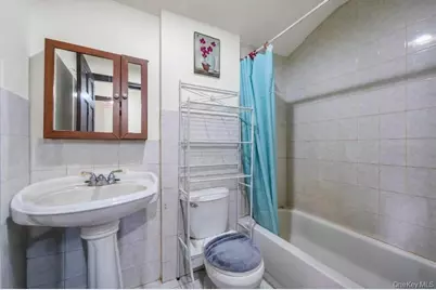 159-44 Normal Road, Jamaica, NY 11432 - Photo 16
