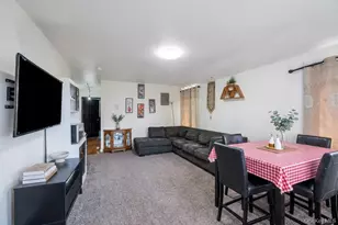 159-44 Normal Rd, Jamaica, NY 11432 - Photo 8