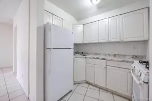 159-44 Normal Rd, Jamaica, NY 11432 - Photo 14
