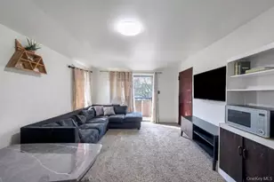 159-44 Normal Rd, Jamaica, NY 11432 - Photo 10