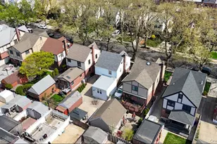 60-56 69th Ln, Maspeth, NY 11378 - Photo 40