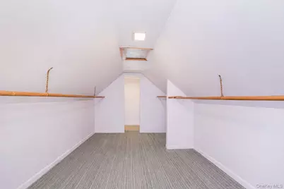 202 Dixon Avenue, New York, NY 10303 - Photo 26