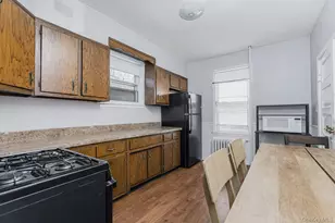 202 Dixon Ave, New York, NY 10303 - Photo 12