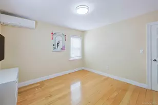 32-02 Murray Ln, Flushing, NY 11354 - Photo 22