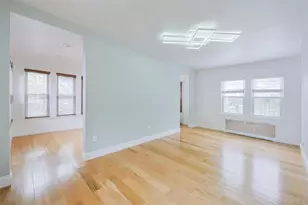 32-02 Murray Ln, Flushing, NY 11354 - Photo 10