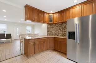5-50 Cross Bay Blvd, Broad Channel, NY 11693 - Photo 4
