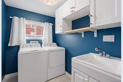 550 Cross Bay Boulevard, Broad Channel, NY 11693 - Photo 12