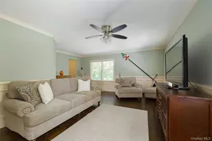 25 Evergreen Ave, Poughkeepsie, NY 12601 - Photo 28