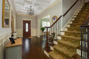 25 Evergreen Ave, Poughkeepsie, NY 12601 - Photo 6