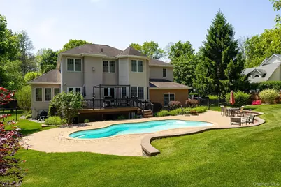 25 Evergreen Avenue, Poughkeepsie, NY 12601 - Photo 40