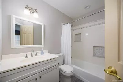 25 Evergreen Avenue, Poughkeepsie, NY 12601 - Photo 30