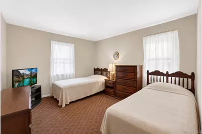 100 Sumner Avenue, Yonkers, NY 10704 - Photo 14