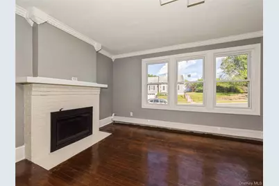 34 Woodland Avenue, Poughkeepsie, NY 12603 - Photo 4